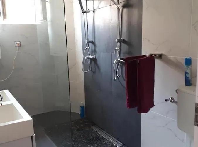 Barsony Vendeghaz Pensjonat *